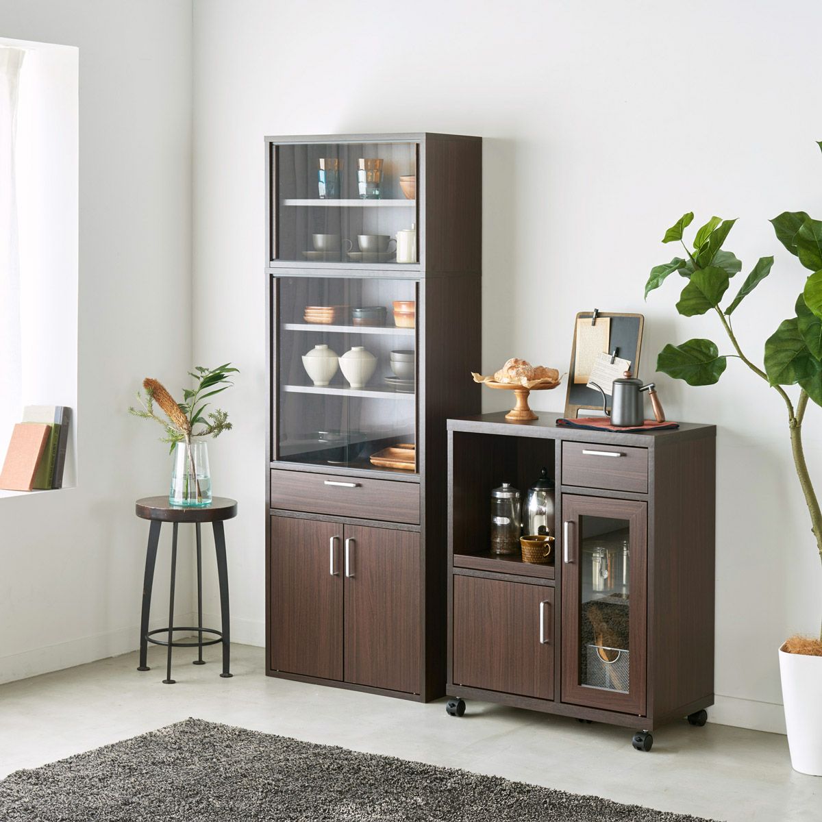 食器棚 ミニ 幅57cm 高さ38cm ダークブラウン ガラス引き戸 組み合わせ