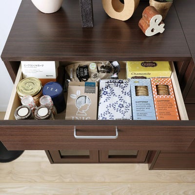 小物の収納に便利な引き出し