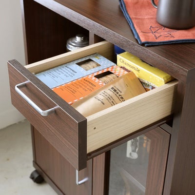 小物の収納に便利な引き出し