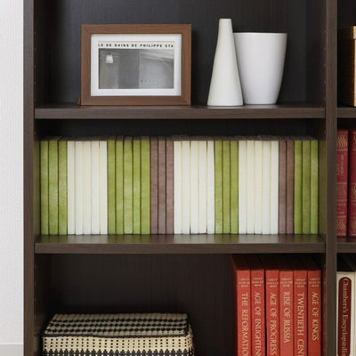 コミックを33冊収納できます