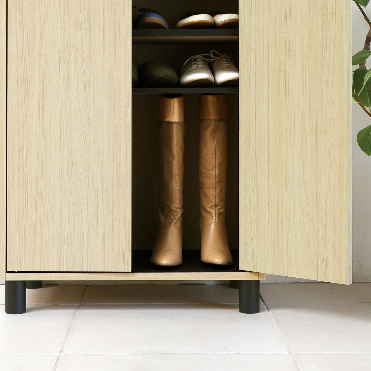 下駄箱 シューズボックス 幅63cm 高さ99cm ナチュラルブラウン 扉 約18