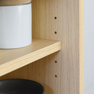 高さを調節できる移動棚