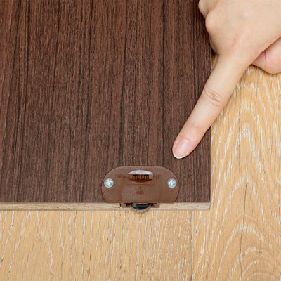 ローラー付き引き戸