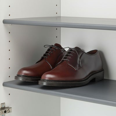 革靴が入る奥行