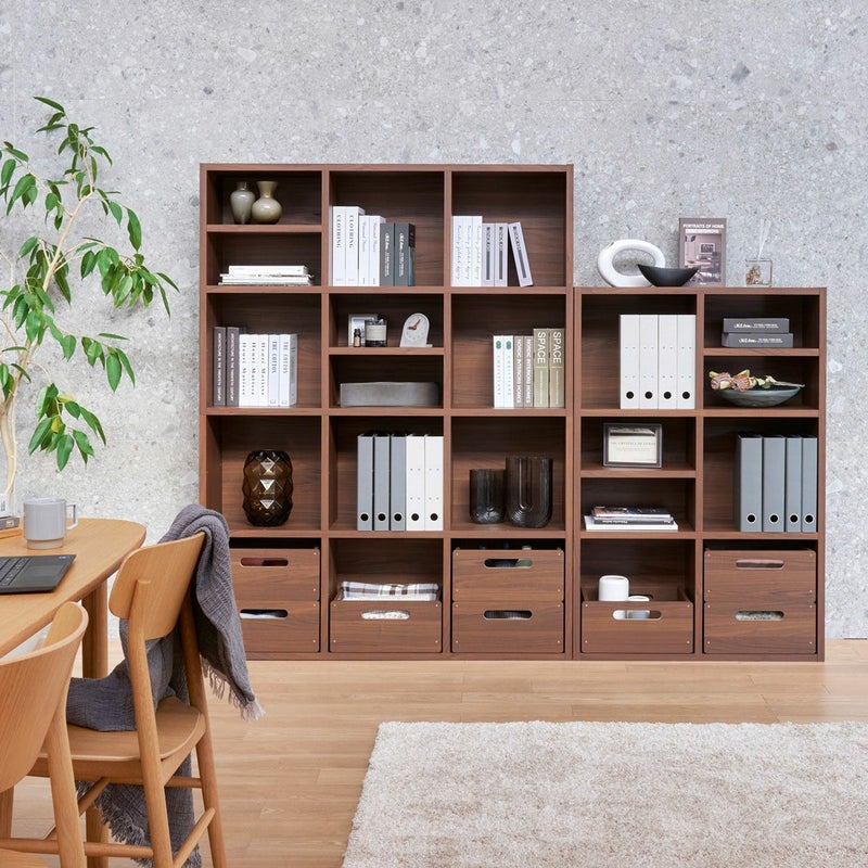 [ワンランク上を目指したこだわりのラック]どんな使い方でも美しく、部屋で存在感を放つラックを目指してデザインしました。