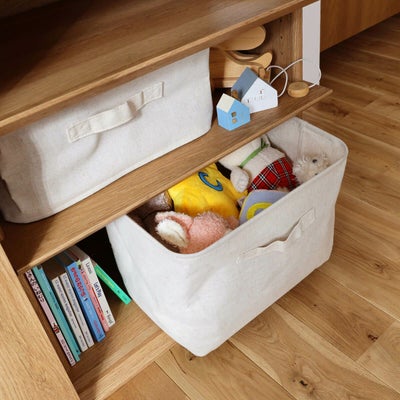 収納ボックスで棚の中をすっきり整理