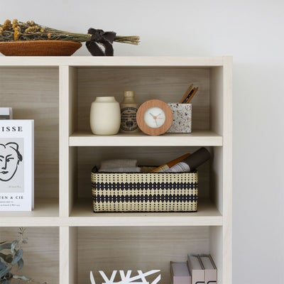 別売り移動棚で収納力アップ