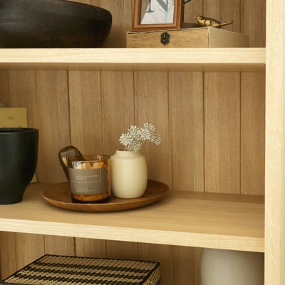 雑貨が映える背板ピーリング