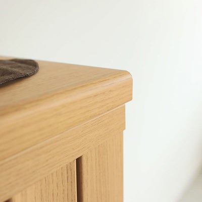 上質感のある厚板の中天板