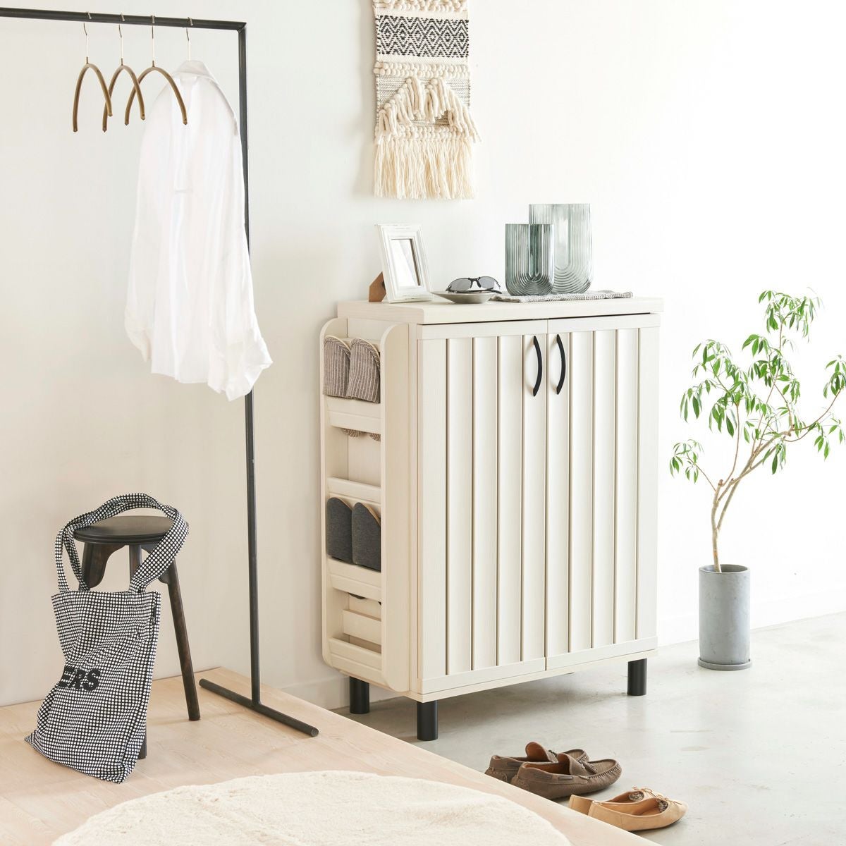 下駄箱 シューズボックス 幅75cm 高さ103cm ホワイト 白木目 通気性