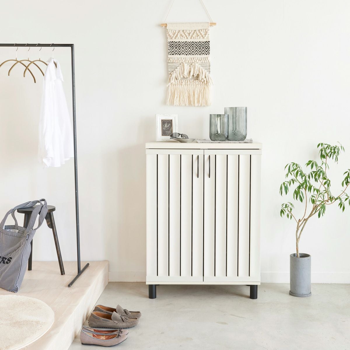 下駄箱 シューズボックス 幅75cm 高さ103cm ホワイト 白木目 通気性