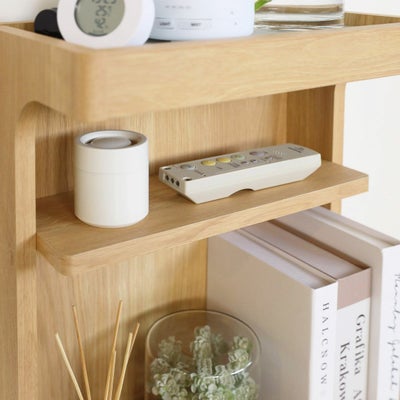 小物収納に便利な中棚