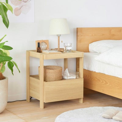 軽快さを感じられるスクエアデザイン