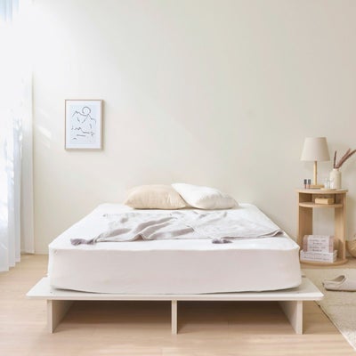 部屋を広く見せるロースタイル