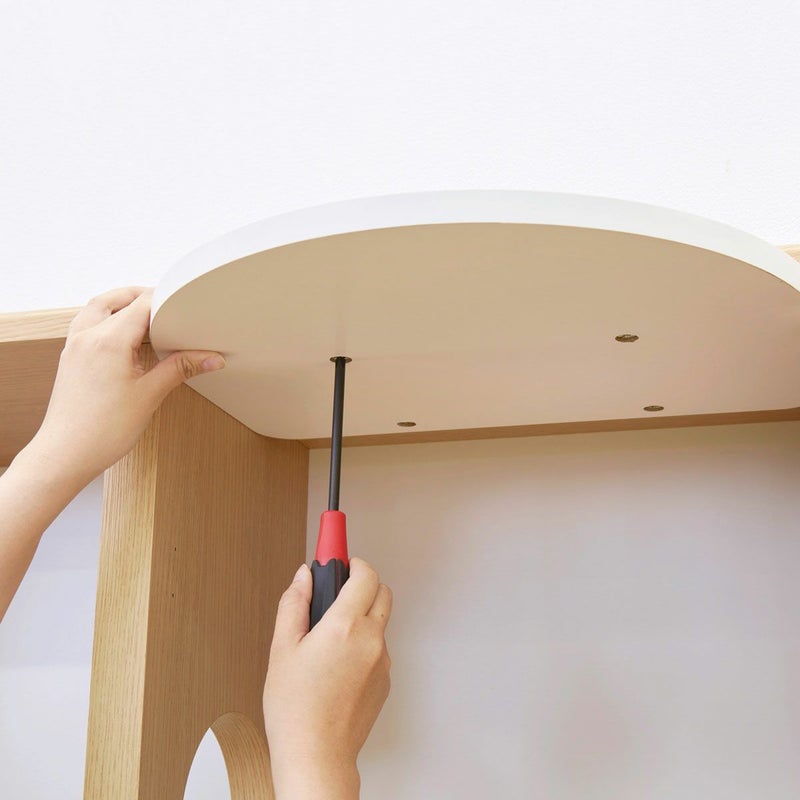 [本体への取り付け方]本体への取り付けは、付属のネジを使って取り付けます。