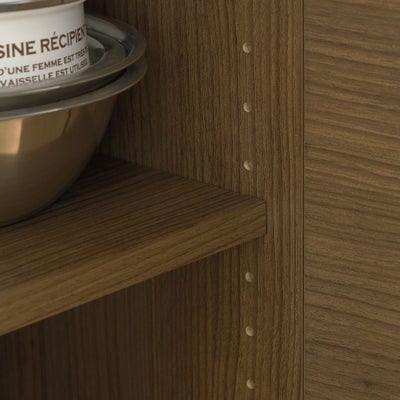 高さを調節できる移動棚