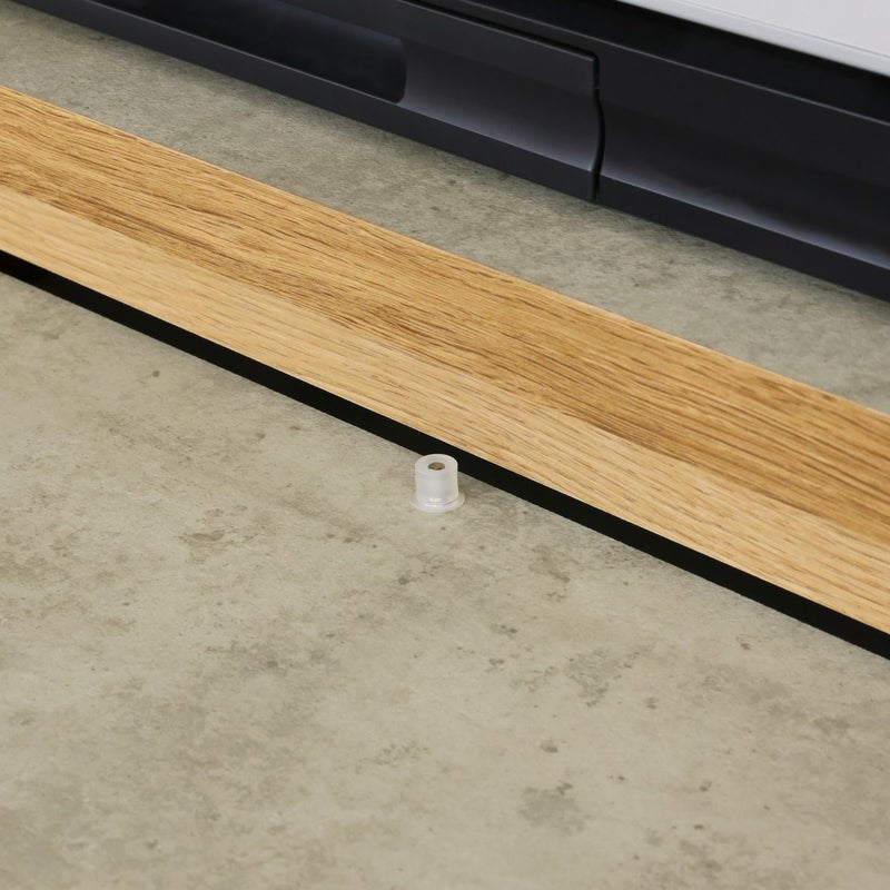 [作業台ストッパー付き]1段目を作業台として使用する際に、作業台が引っ込んでしまうのを防ぐストッパー付きです。