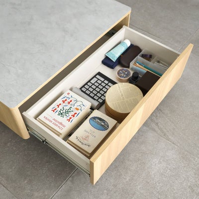 リビングが片付く広々引き出し