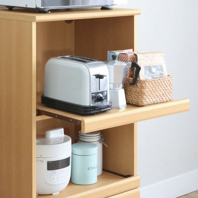 引き出して使えるスライド棚