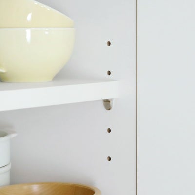 高さを調節できる移動棚