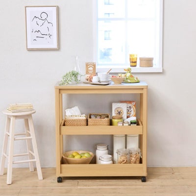 追加の作業台や配膳に