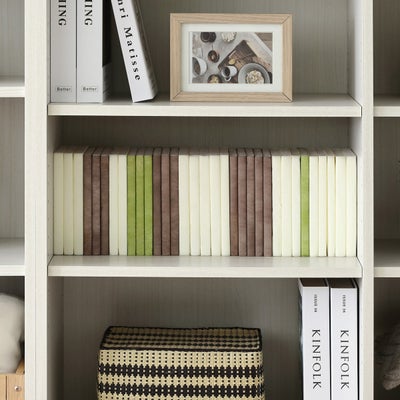 コミックを33冊収納できます