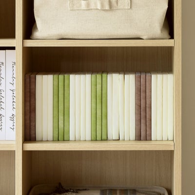 コミックを26冊収納できます