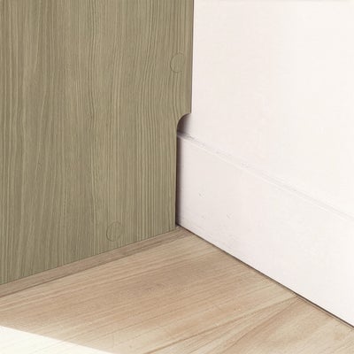 巾木よけ