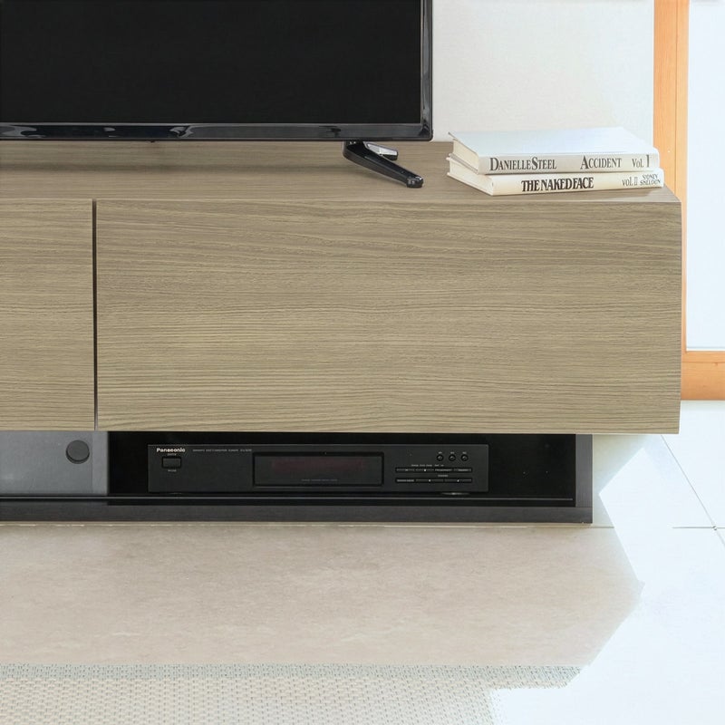 [AV機器の収納]DVDレコーダーや横置きゲーム機は本体下部スペースに収納できます。