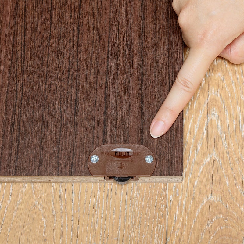 [ローラー付き引き戸]引き戸のローラーで滑らかに開閉できます。